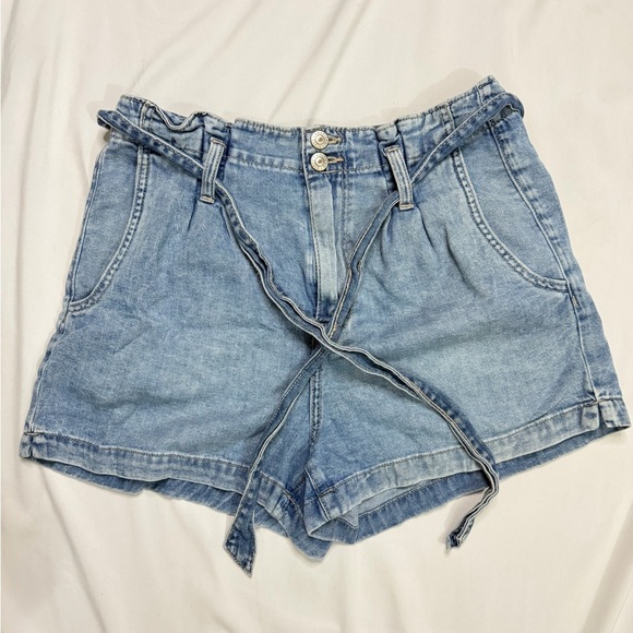 American Eagle Outfitters Pants - American Eagle Outfitters Mom Shorts